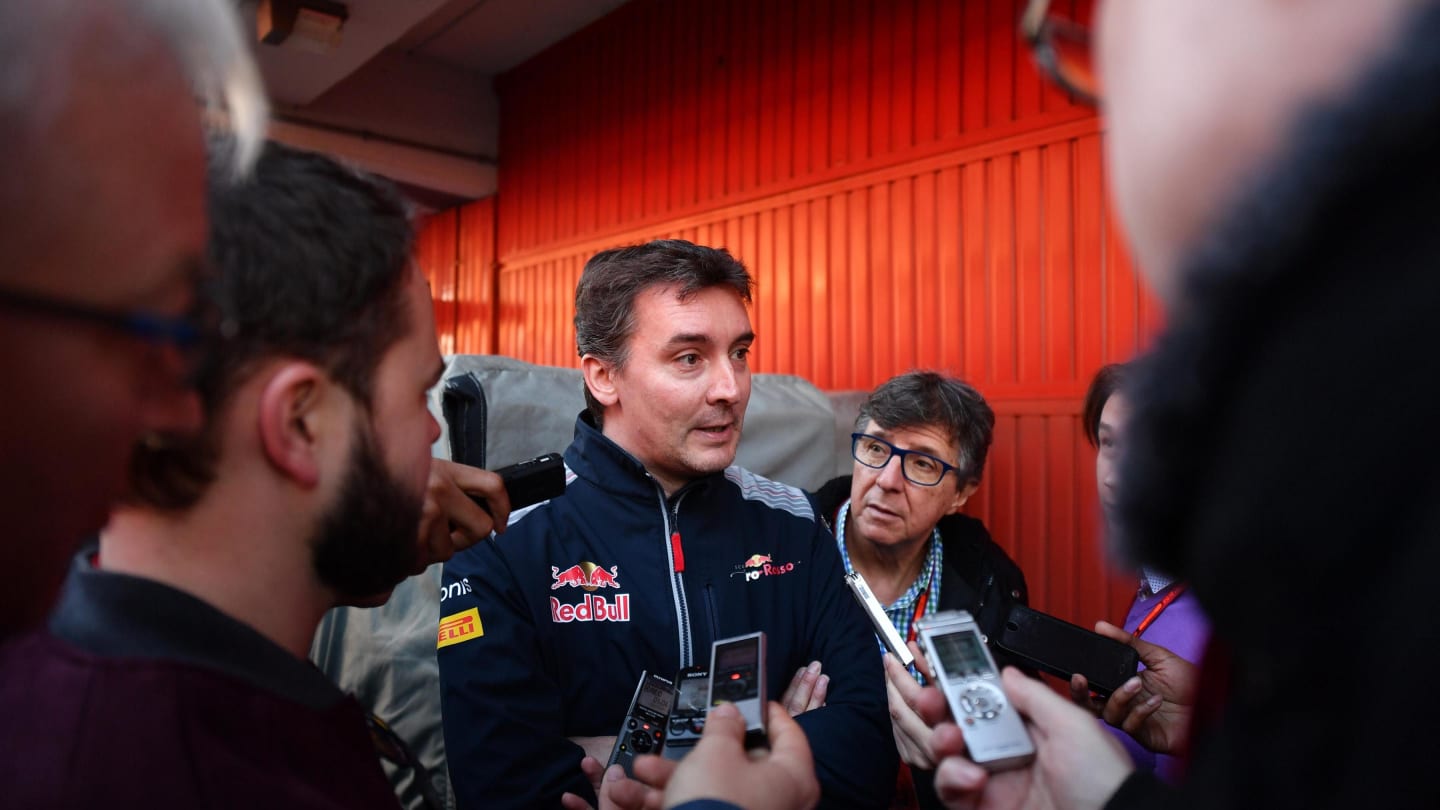 James Key (GBR) Scuderia Toro Rosso Technical Director talks with the media at Scuderia Toro Rosso