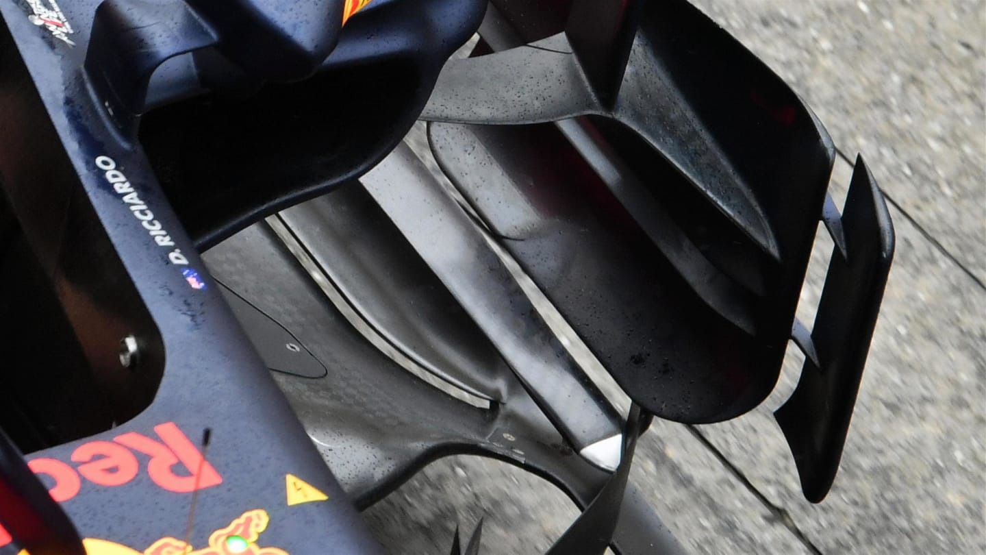 Red Bull Racing Rb13 sidepod and barge board detail at Formula One World Championship, Rd15, Malaysian Grand Prix, Practice, Sepang, Malaysia, Friday 29 September 2017. © Mark Sutton/Sutton Images