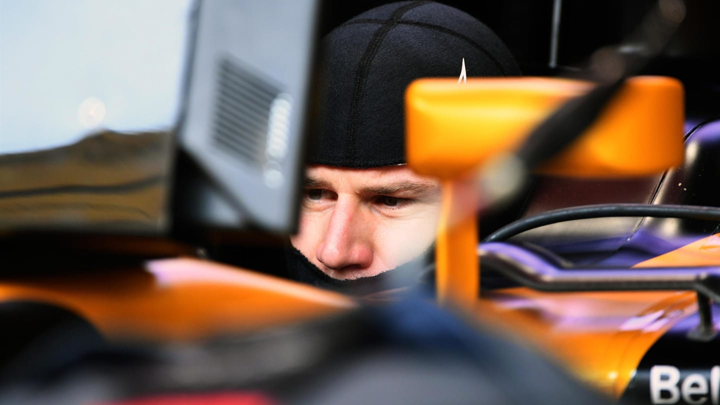 Nico Hulkenberg (GER) Renault Sport F1 Team at Formula One World Championship, Rd15, Malaysian Grand Prix, Qualifying, Sepang, Malaysia, Saturday 30 September 2017. © Mark Sutton/Sutton Images