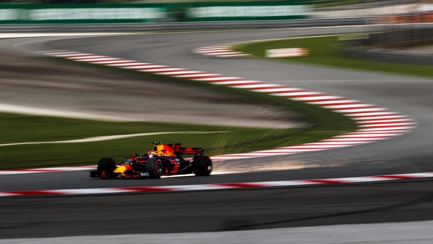 Max Verstappen (NED) Red Bull Racing RB13 sparks at Formula One World Championship, Rd15, Malaysian