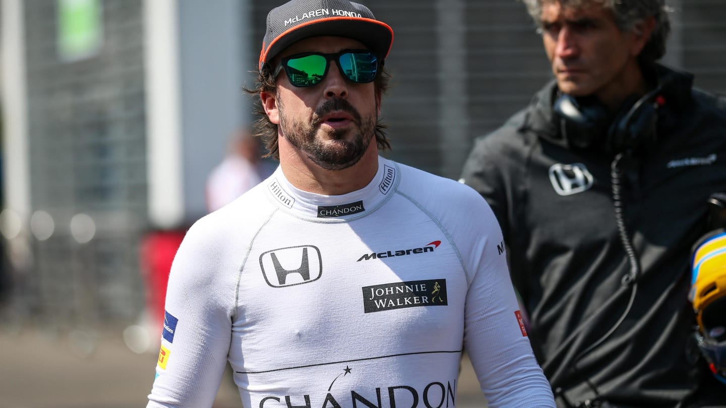 Fernando Alonso (ESP) McLaren at Formula One World Championship, Rd18, Mexican Grand Prix, Qualifying, Circuit Hermanos Rodriguez, Mexico City, Mexico, Saturday 28 October 2017. © Mirko Stange/Sutton Images