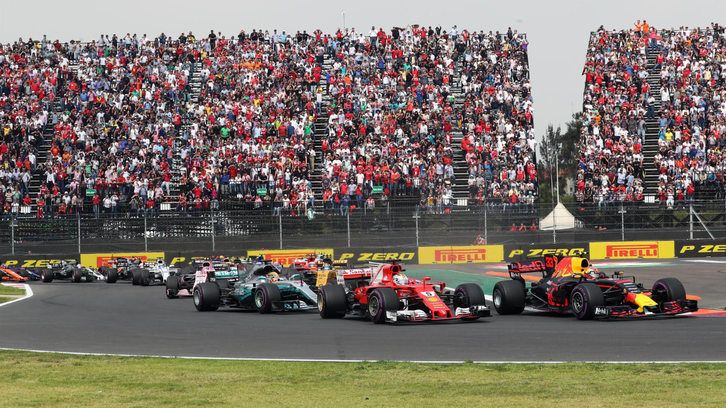 Max Verstappen (NED) Red Bull Racing RB13 leads Sebastian Vettel (GER) Ferrari SF70-H and Lewis Hamilton (GBR) Mercedes-Benz F1 W08 Hybrid at the start of the race at Formula One World Championship, Rd18, Mexican Grand Prix, Race, Circuit Hermanos Rodriguez, Mexico City, Mexico, Sunday 29 October 2017. © Kym Illman/Sutton Images