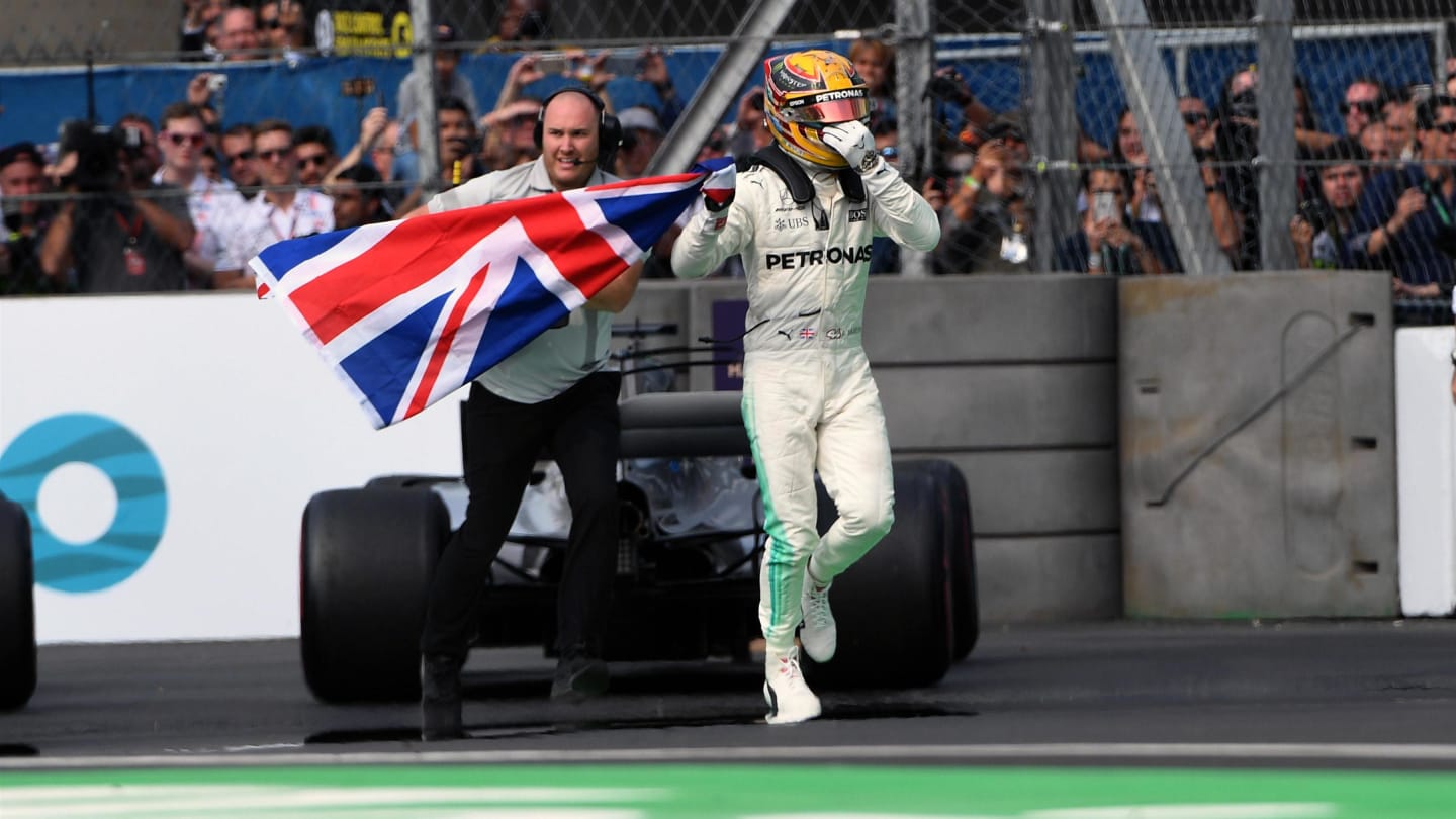 World Champion Lewis Hamilton (GBR) Mercedes-Benz F1 W08 Hybrid celebrates in parc ferme at Formula One World Championship, Rd18, Mexican Grand Prix, Race, Circuit Hermanos Rodriguez, Mexico City, Mexico, Sunday 29 October 2017. © Mark Sutton/Sutton Image