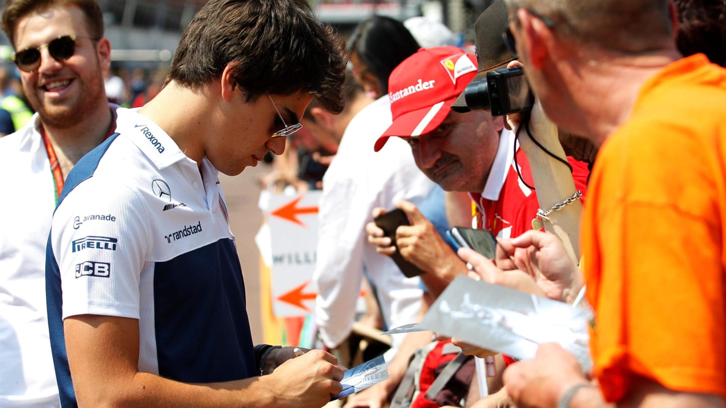 Lance Stroll (CDN) Williams signs autographs for the fans at Formula One World Championship, Rd6, Monaco Grand Prix, Monte-Carlo, Monaco, Friday 26 May 2017. © Sutton Images