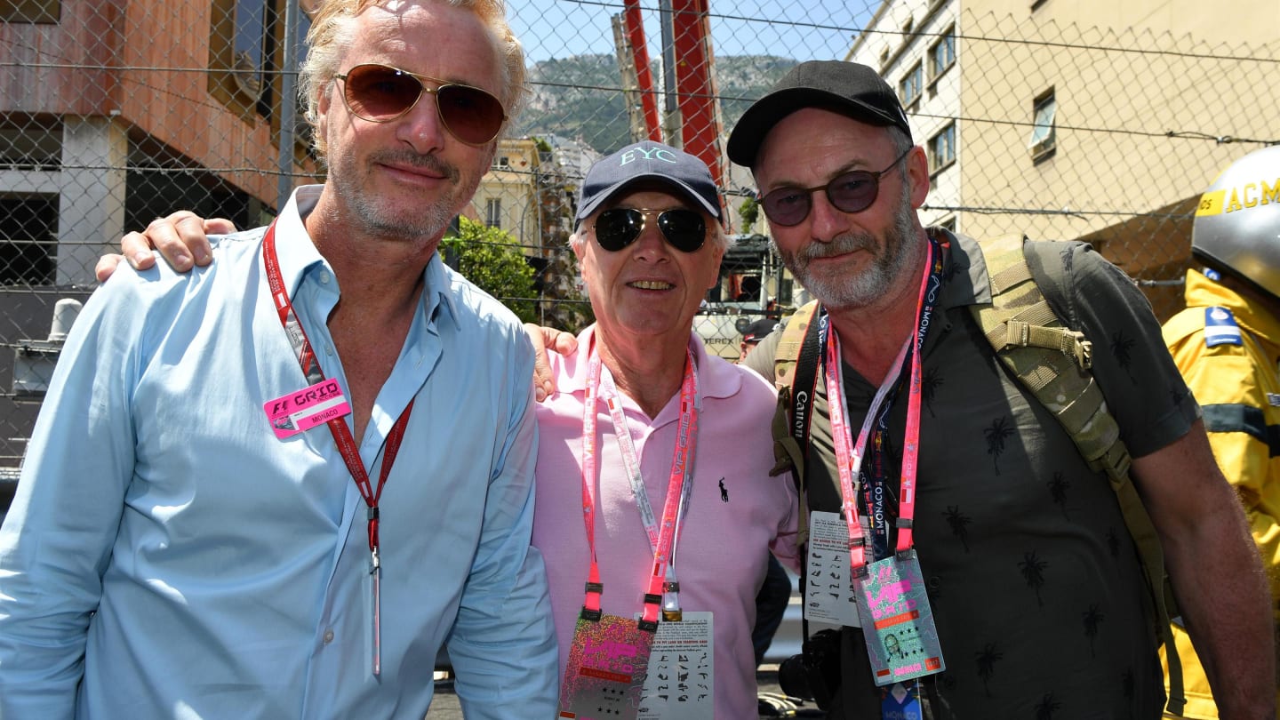 (L to R): Eddie Irvine (IRL) Edmund Irvine (IRL) and Liam Cunningham (IRL) Actor on the grid at Formula One World Championship, Rd6, Monaco Grand Prix, Race, Monte-Carlo, Monaco, Sunday 28 May 2017. © Sutton Images