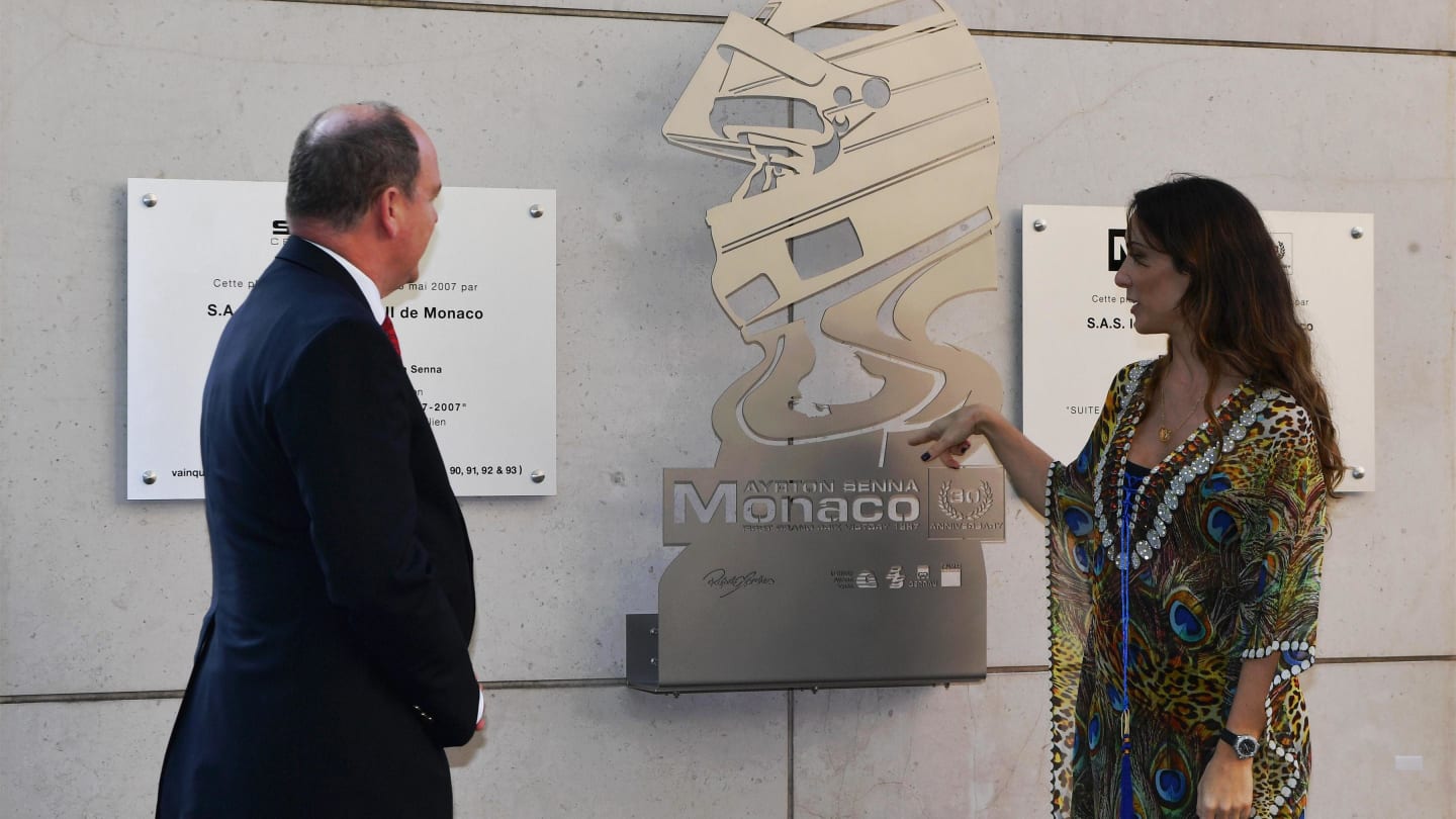 HSH Prince Albert of Monaco (MON) and Bianca Senna (BRA) unveil a plaque at the Fairmont Hotel to commerate the 30th Anniversary of Ayrton Senna's win at the Monaco GP at Formula One World Championship, Rd6, Monaco Grand Prix, Preparations, Monte-Carlo, Monaco, Wednesday 24 May 2017. © Sutton Images
