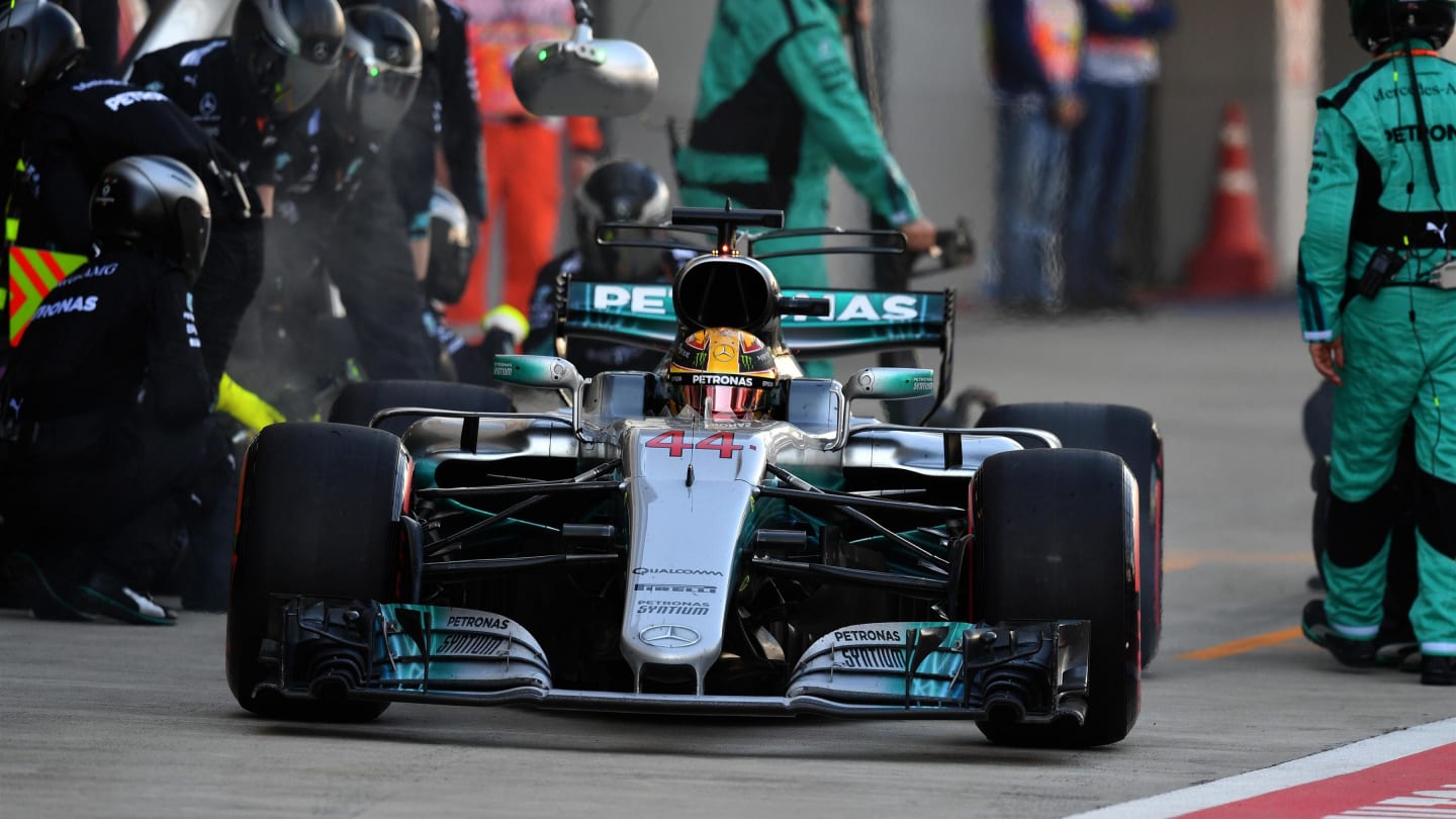 Lewis Hamilton (GBR) Mercedes-Benz F1 W08 Hybrid PIT STOP at Formula One World Championship, Rd4,