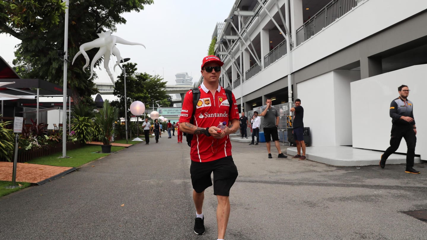 Kimi Raikkonen (FIN) Ferrari at Formula One World Championship, Rd14, Singapore Grand Prix, Practice, Marina Bay Street Circuit, Singapore, Friday 15 September 2017. © Mirko Stange/Sutton Images