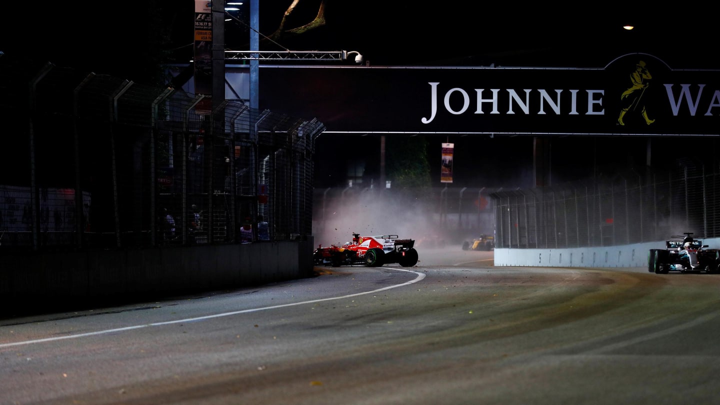 Sebastian Vettel (GER) Ferrari SF70-H crashes at Formula One World Championship, Rd14, Singapore Grand Prix, Race, Marina Bay Street Circuit, Singapore, Sunday 17 September 2017. © Kym Illman/Sutton Images
