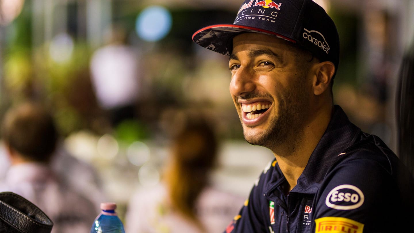Daniel Ricciardo (AUS) Red Bull Racing at Formula One World Championship, Rd14, Singapore Grand Prix, Preparations, Marina Bay Street Circuit, Singapore, Thursday 14 September 2017. © Manuel Goria/Sutton Images