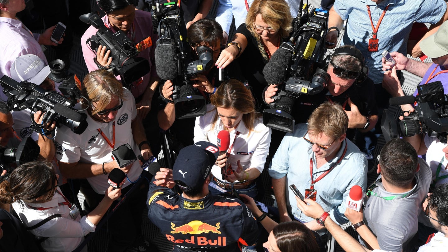 Daniel Ricciardo (AUS) Red Bull Racing talks with the media at Formula One World Championship, Rd5, Spanish Grand Prix, Practice, Barcelona, Spain, Friday 12 May 2017. © Sutton Motorsport Images