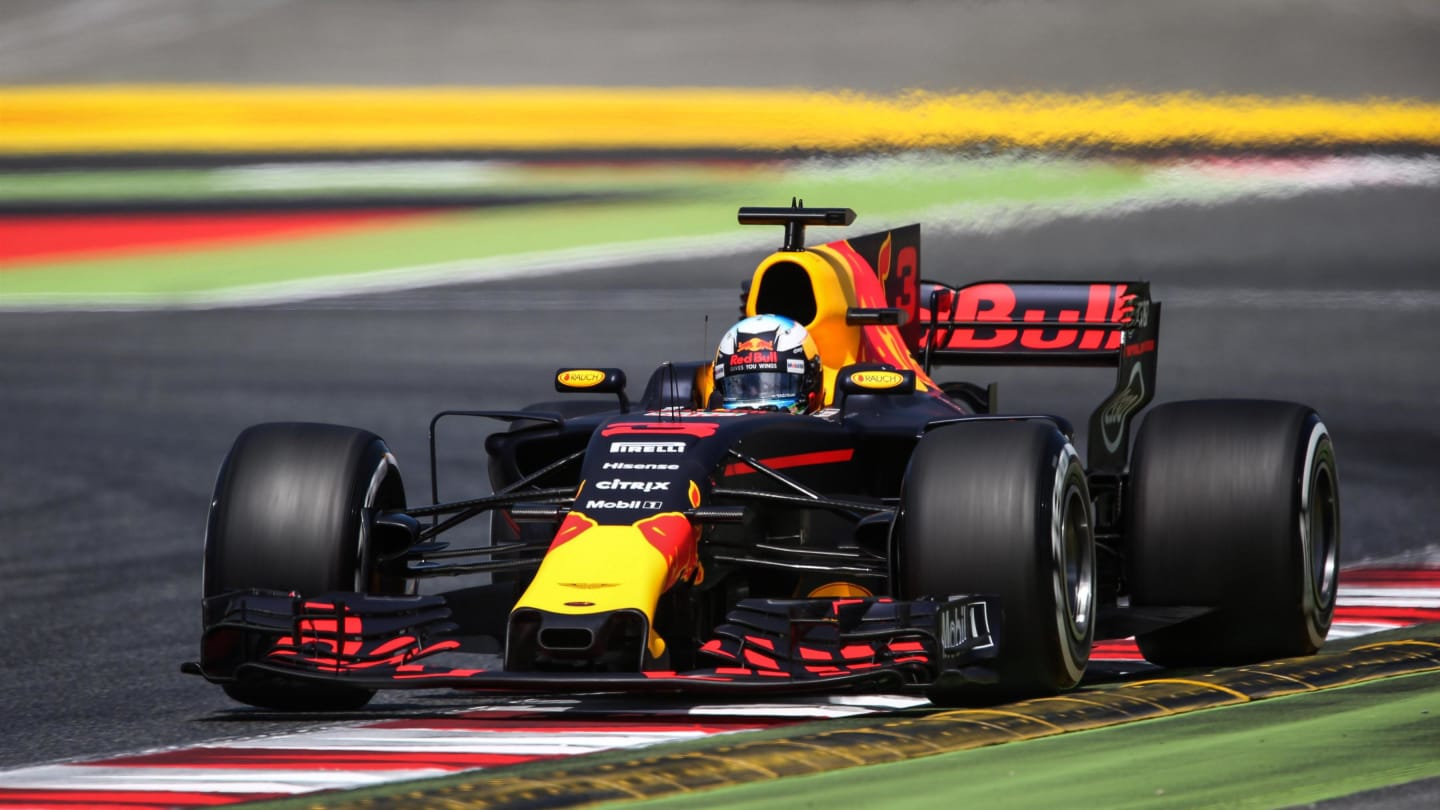 Daniel Ricciardo (AUS) Red Bull Racing RB13 at Formula One World Championship, Rd5, Spanish Grand Prix, Qualifying, Barcelona, Spain, Saturday 13 May 2017. © Sutton Motorsport Images