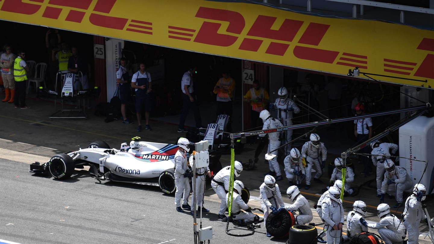 Lance Stroll (CDN) Williams FW40 pit stop at Formula One World Championship, Rd5, Spanish Grand Prix, Race, Barcelona, Spain, Sunday 14 May 2017. © Sutton Motorsport Images