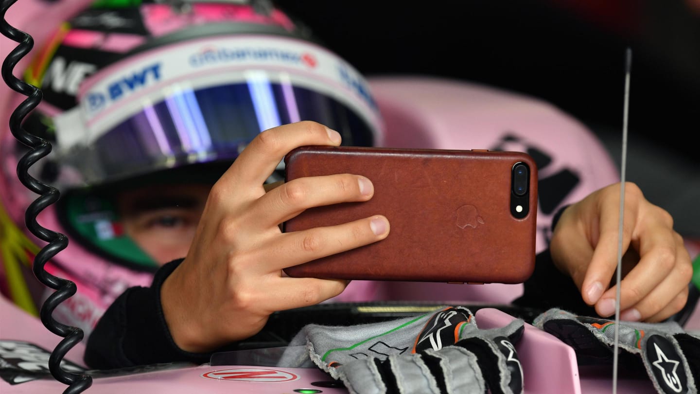 Sergio Perez (MEX) Force India VJM10 selfie at Formula One Testing, Day Two, Bahrain International Circuit, Sakhir, Bahrain, Wednesday 19 April 2017. © Sutton Motorsport Images