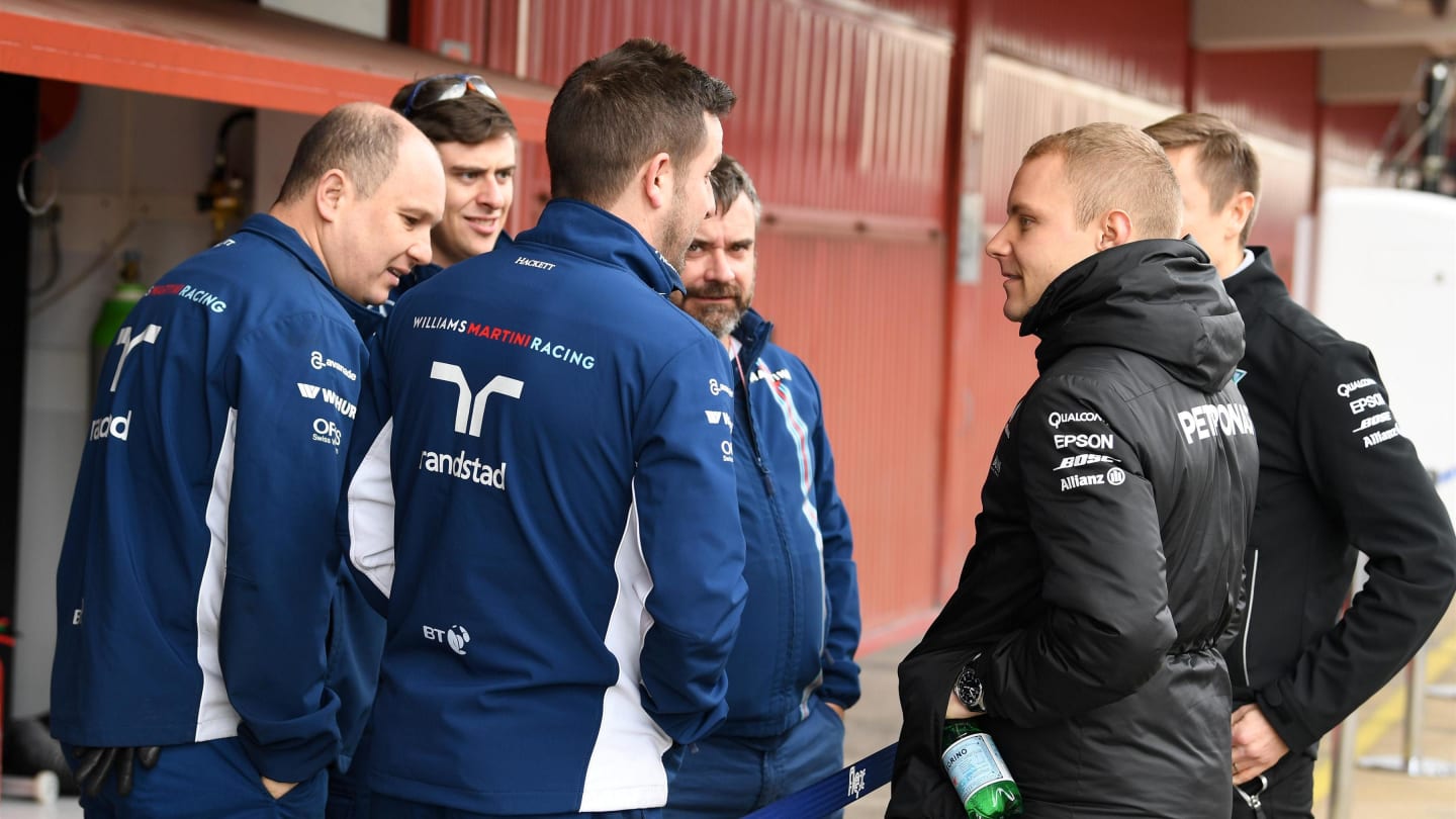 Valtteri Bottas (FIN) Mercedes AMG F1 talks with the Williams mechanics at Formula One Testing, Day Four, Barcelona, Spain, 2 March 2017. © Sutton Images