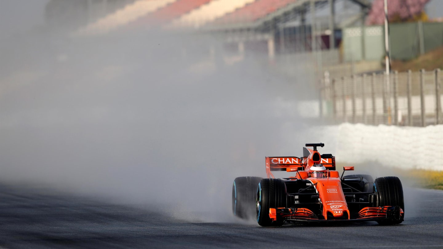 Stoffel Vandoorne (BEL) McLaren MCL32 at Formula One Testing, Day Four, Barcelona, Spain, 2 March 2017. © Sutton Images