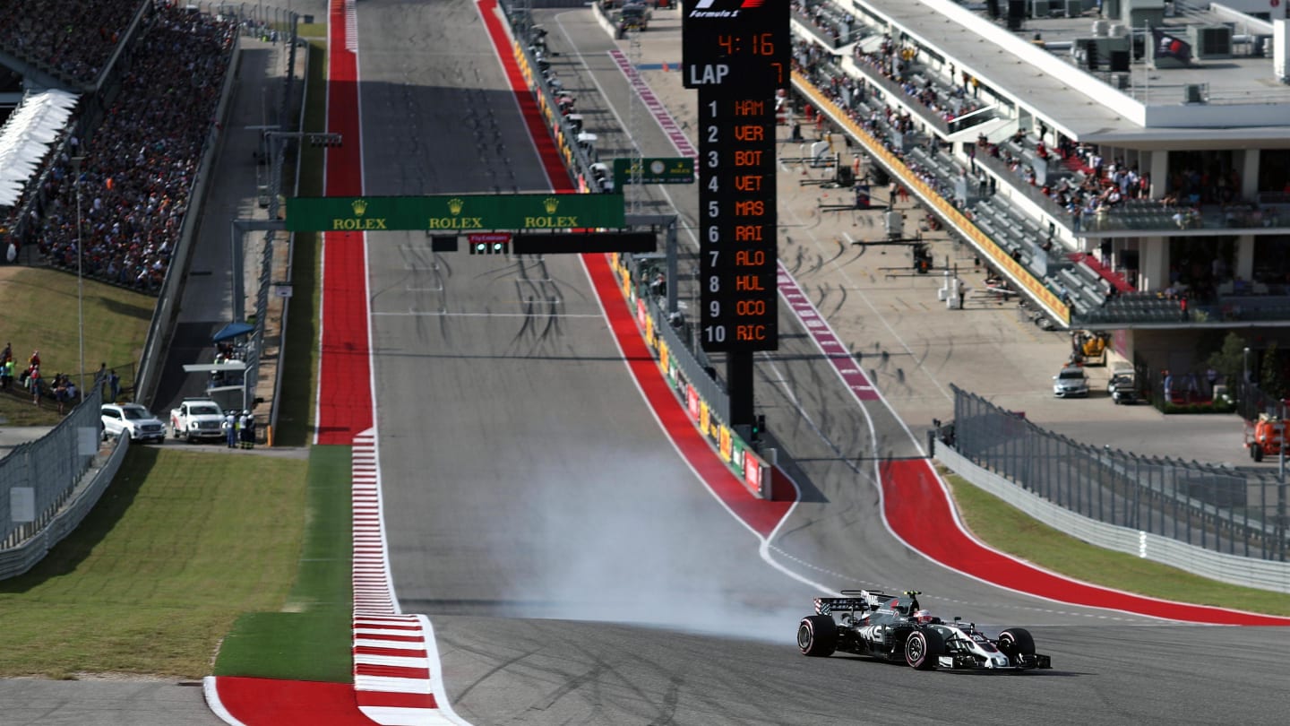 Kevin Magnussen (DEN) Haas VF-17 locks up at Formula One World Championship, Rd17, United States Grand Prix, Qualifying, Circuit of the Americas, Austin, Texas, USA, Saturday 21 October 2017. © Kym Illman/Sutton Images