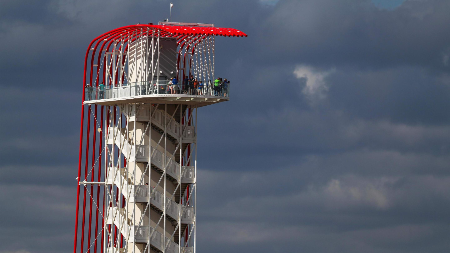 Viewing platform at Formula One World Championship, Rd17, United States Grand Prix, Qualifying, Circuit of the Americas, Austin, Texas, USA, Saturday 21 October 2017. © Kym Illman/Sutton Images