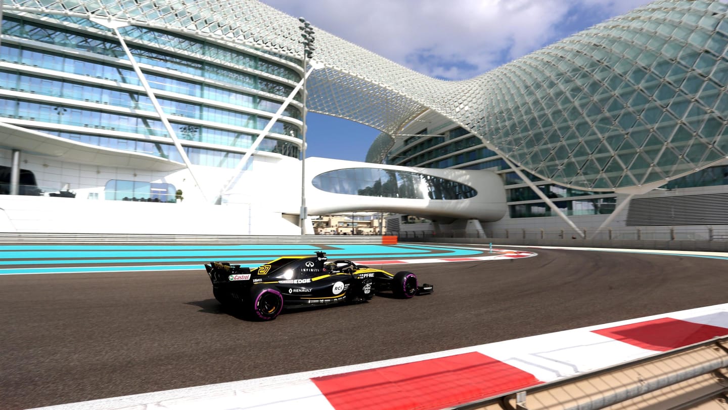 Nico Hulkenberg, Renault Sport F1 Team R.S. 18 at Formula One Testing, Day One, Yas Marina Circuit, Abu Dhabi, UAE, Tuesday 27 November 2018.