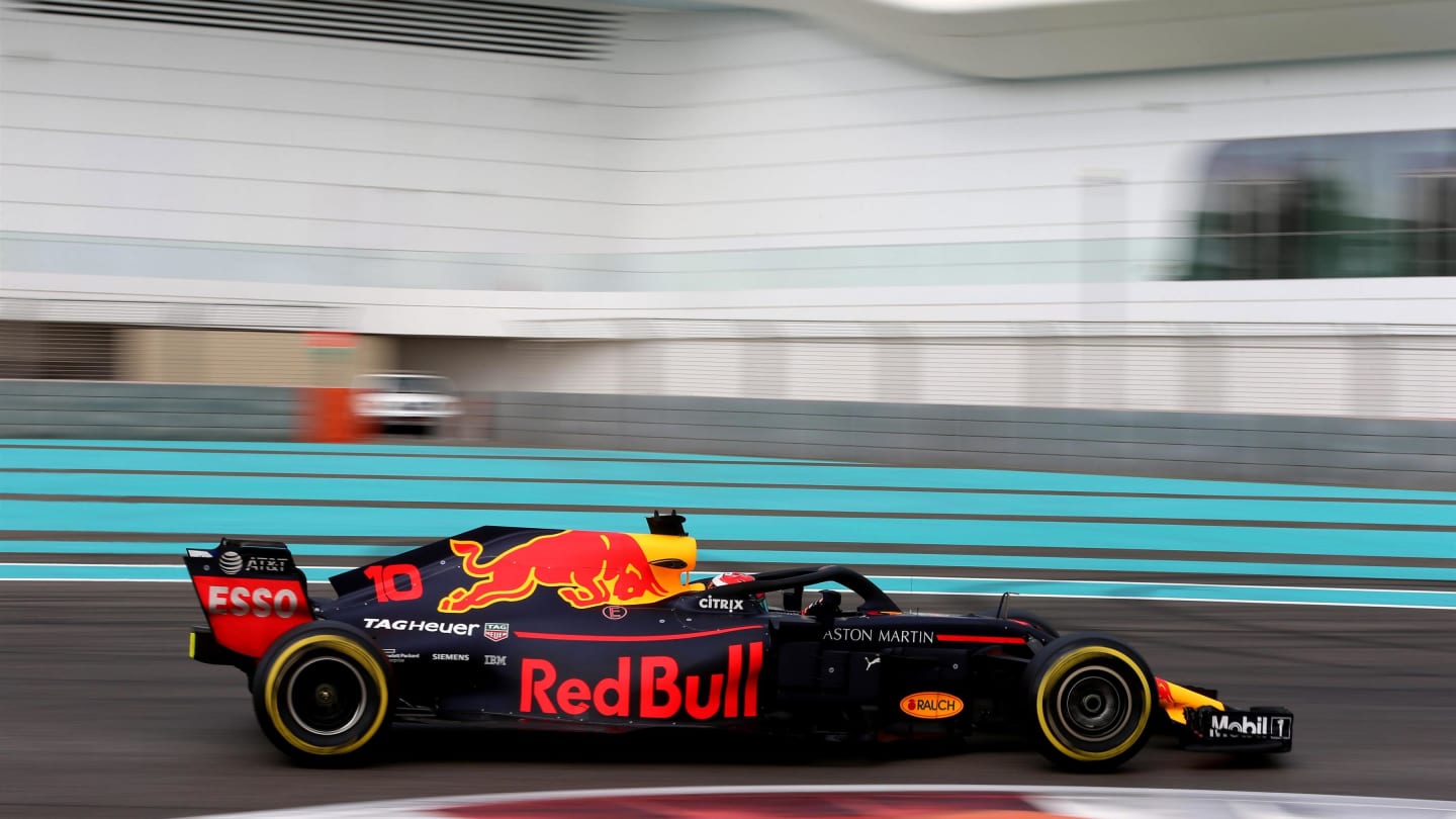 Pierre Gasly, Red Bull Racing RB14 at Formula One Testing, Day Two, Yas Marina Circuit, Abu Dhabi,