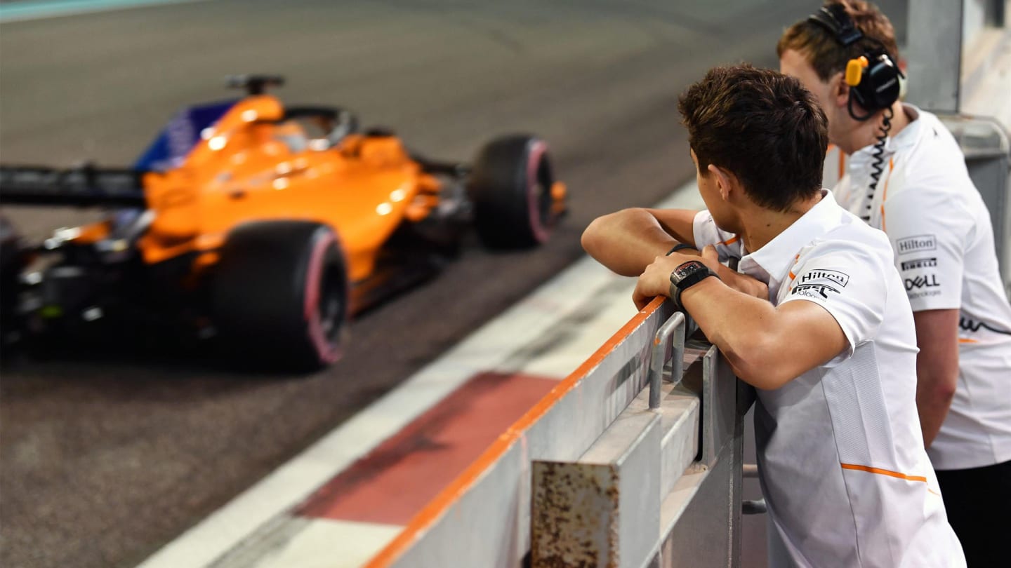 Lando Norris, McLaren watches Carlos Sainz Jr, McLaren MCL33 at Formula One Testing, Day Two, Yas
