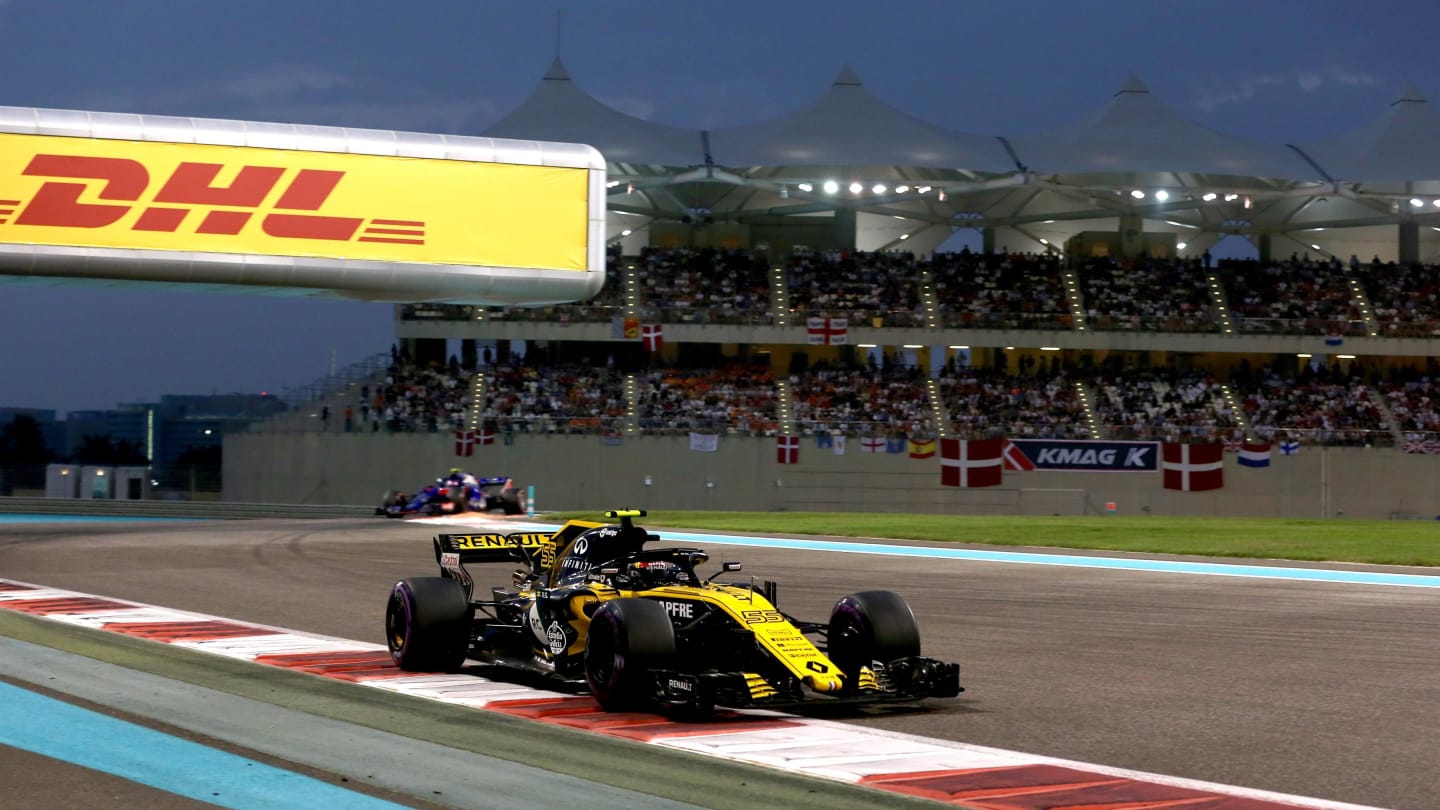 Carlos Sainz Jr, Renault Sport F1 Team R.S. 18 at Formula One World Championship, Rd21, Abu Dhabi