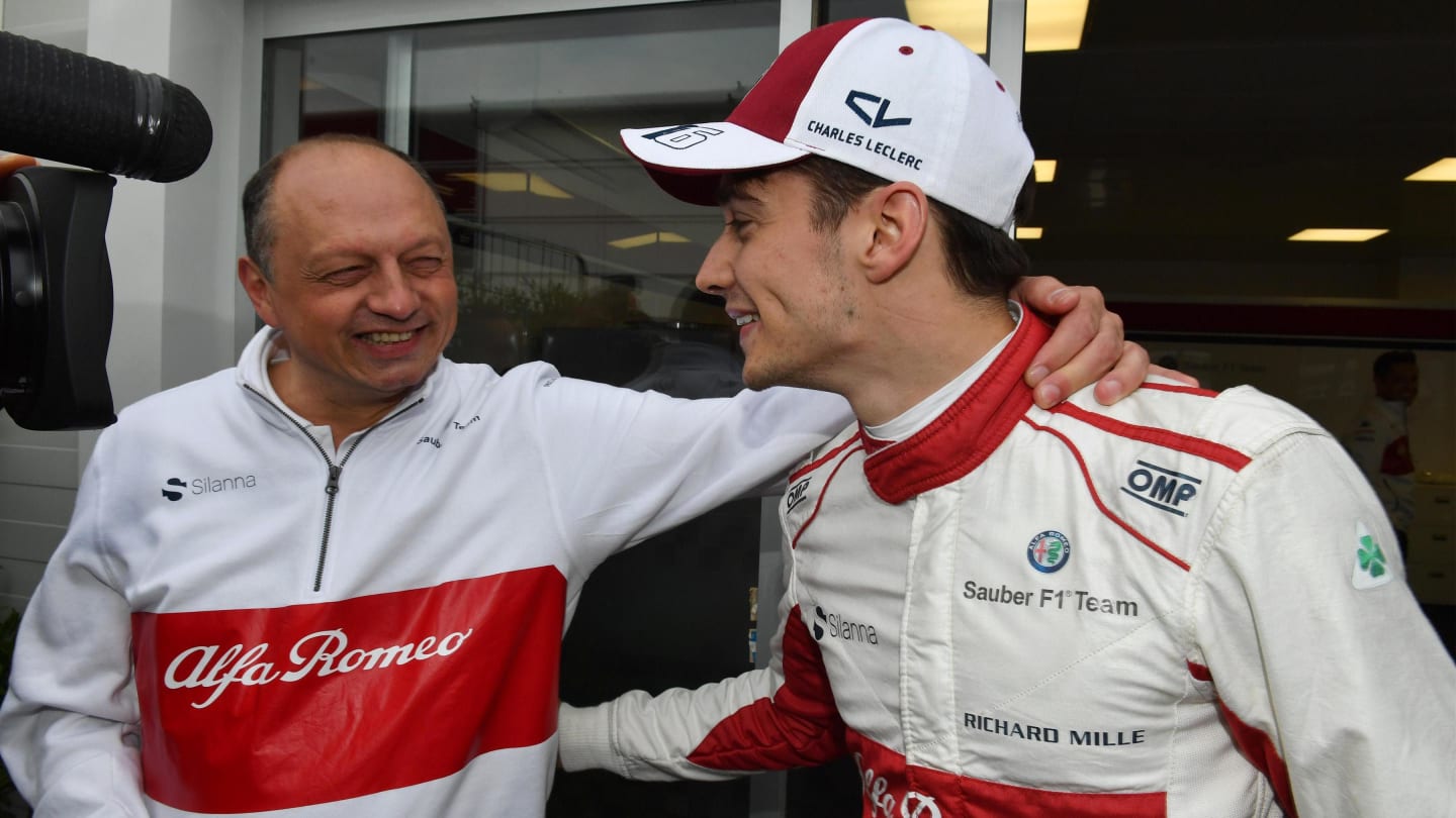 Charles Leclerc (MON) Alfa Romeo Sauber F1 Team celebrates sixth place with Frederic Vasseur (FRA)