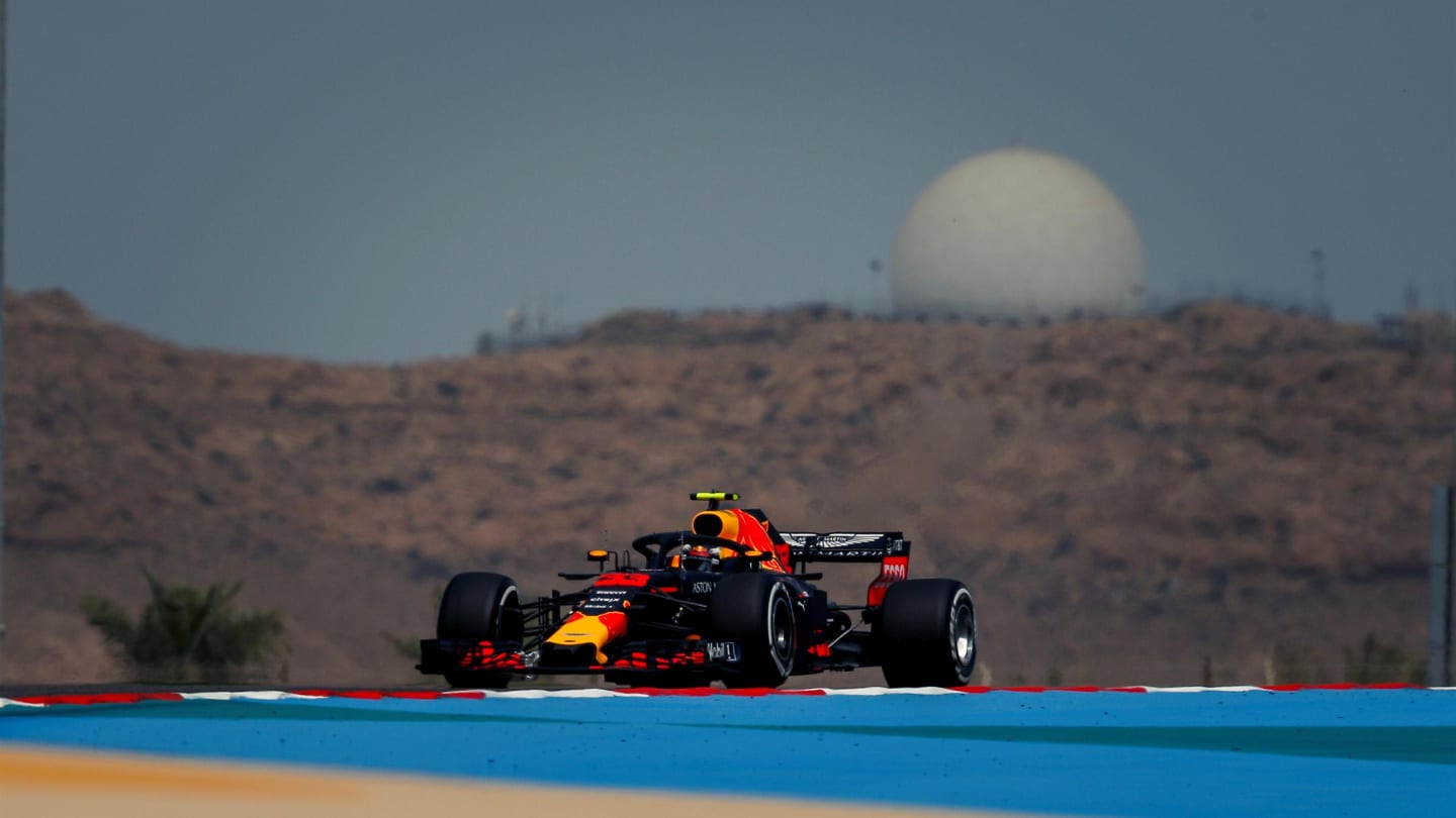 Max Verstappen (NED) Red Bull Racing RB14 at Formula One World Championship, Rd2, Bahrain Grand Prix, Practice, Bahrain International Circuit, Sakhir, Bahrain, Friday 6 April 2018. © Manuel Goria/Sutton Images
