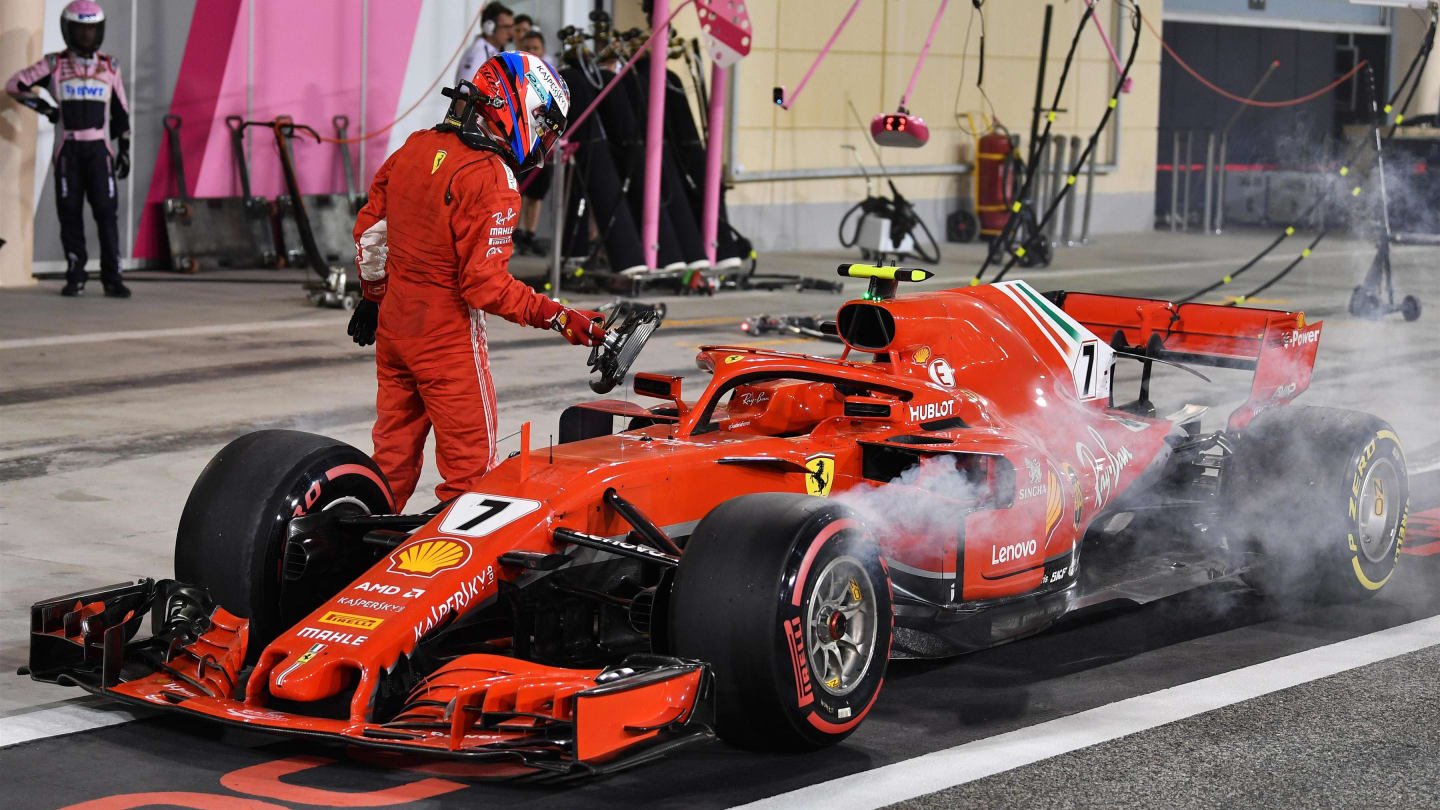 Kimi Raikkonen (FIN) Ferrari SF-71H retires from the race in pit lane at Formula One World Championship, Rd2, Bahrain Grand Prix, Race, Bahrain International Circuit, Sakhir, Bahrain, Sunday 8 April 2018. © Mark Sutton/Sutton Images