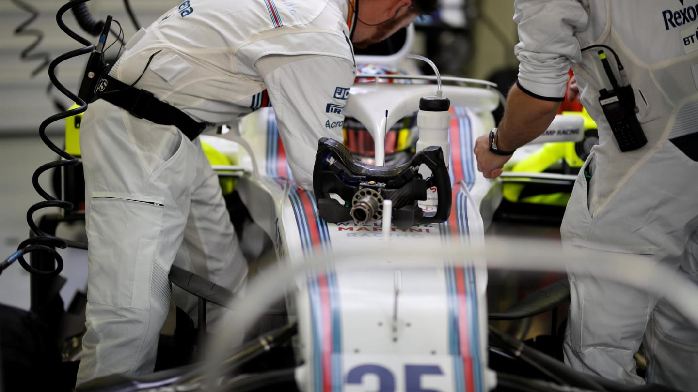 Sergey Sirotkin (RUS) Williams FW41 at Formula One World Championship, Rd2, Bahrain Grand Prix, Race, Bahrain International Circuit, Sakhir, Bahrain, Sunday 8 April 2018. © Manuel Goria/Sutton Images