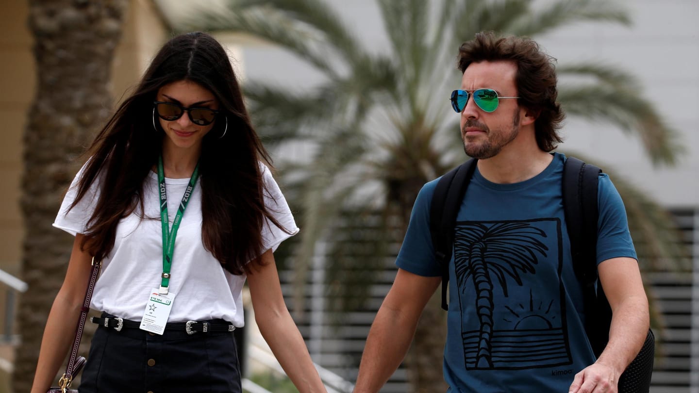 Fernando Alonso (ESP) McLaren and girlfriend Linda Morselli at Formula One World Championship, Rd2, Bahrain Grand Prix, Preparations, Bahrain International Circuit, Sakhir, Bahrain, Thursday 5 April 2018. © Manuel Goria/Sutton Images