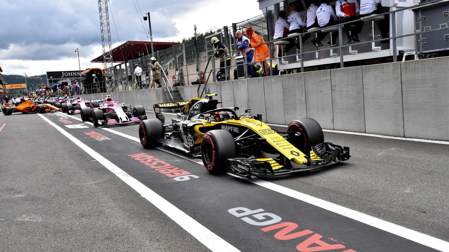 Carlos Sainz Jr, Renault Sport F1 Team R.S. 18 in pit lane at Formula One World Championship, Rd13,