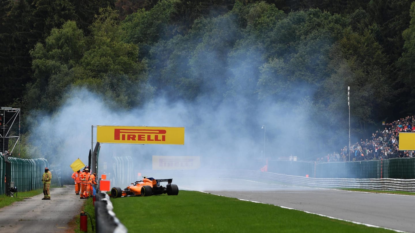 Stoffel Vandoorne, McLaren MCL33 crashes in FP3 at Formula One World Championship, Rd13, Belgian Grand Prix, Qualifying, Spa Francorchamps, Belgium, Saturday 25 August 2018. © Mark Sutton/Sutton Images