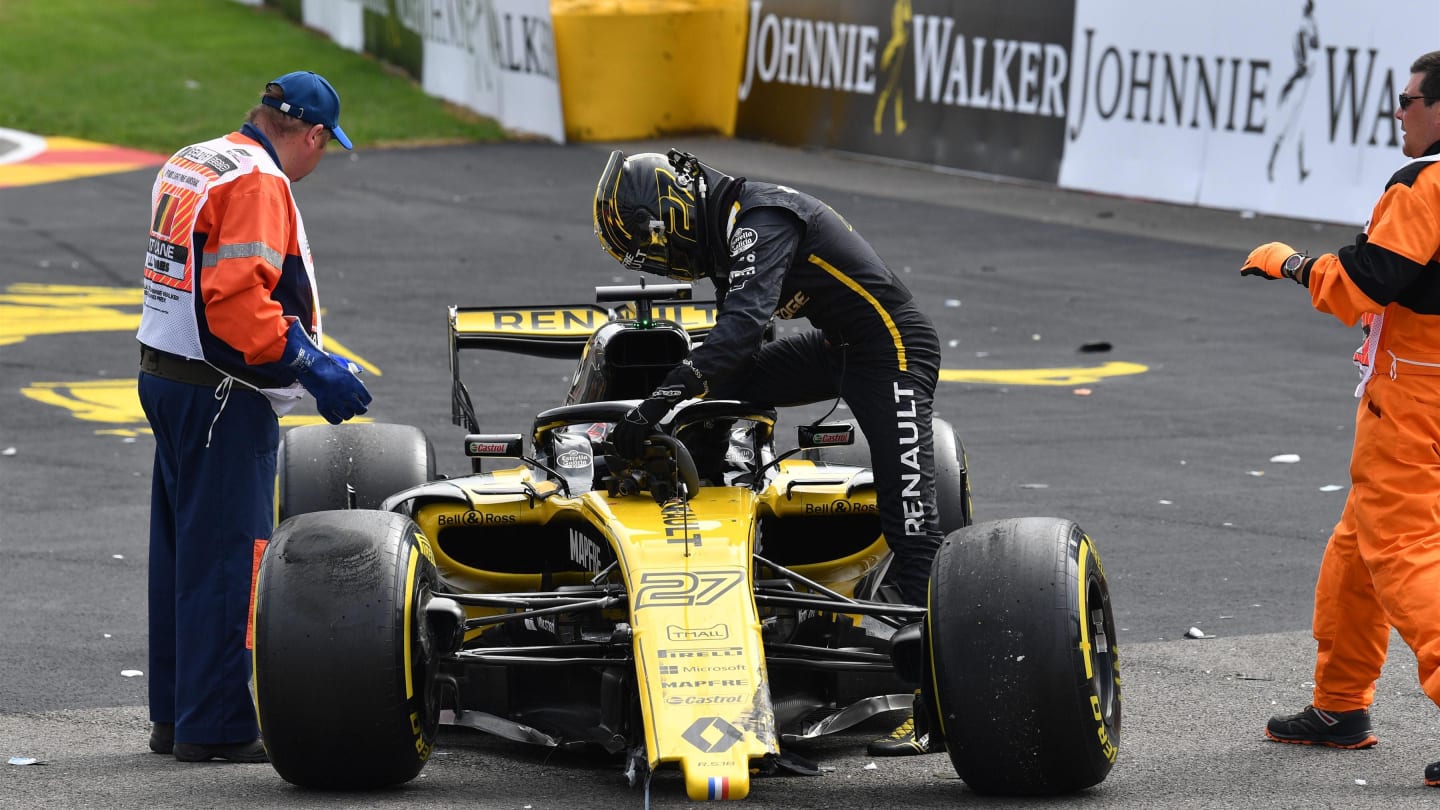 Nico Hulkenberg, Renault Sport F1 Team R.S. 18 crashed at the start of the race at Formula One World Championship, Rd13, Belgian Grand Prix, Race, Spa Francorchamps, Belgium, Sunday 26 August 2018. © Mark Sutton/Sutton Images