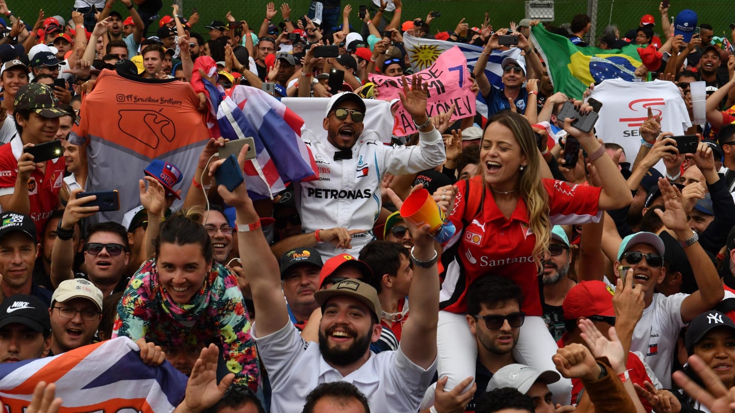 Fans at Formula One World Championship, Rd20, Brazilian Grand Prix, Race, Interlagos, Sao Paulo,