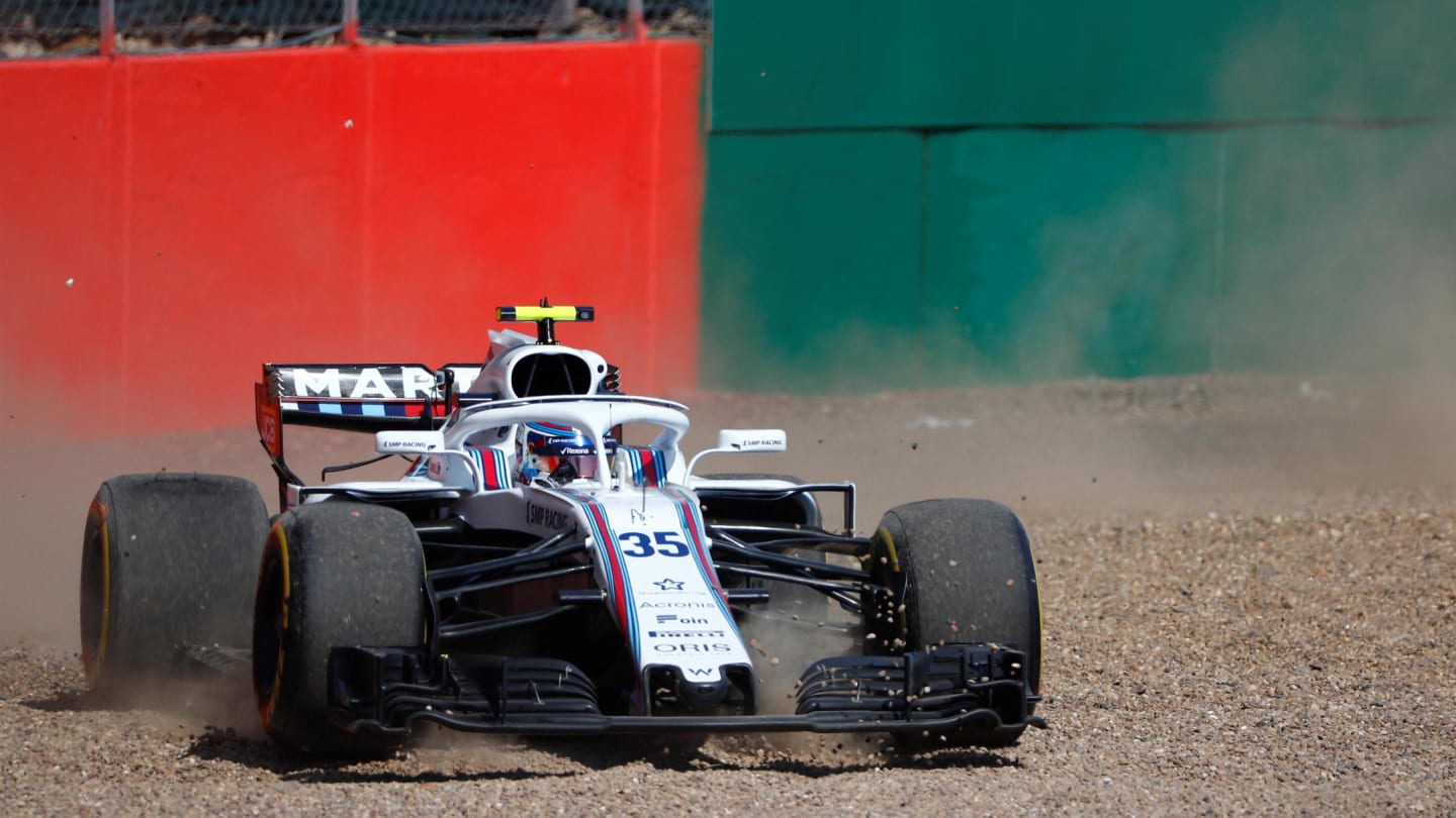 Sergey Sirotkin (RUS) Williams FW41 spins into thje gravel in FP1 at Formula One World Championship, Rd10, British Grand Prix, Practice, Silverstone, England, Friday 6 July 2018. © Steven Tee/LAT/Sutton Images