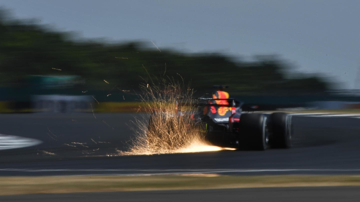 Daniel Ricciardo (AUS) Red Bull Racing RB14 sparks at Formula One World Championship, Rd10, British Grand Prix, Qualifying, Silverstone, England, Saturday 7 July 2018. © Mark Sutton/Sutton Images