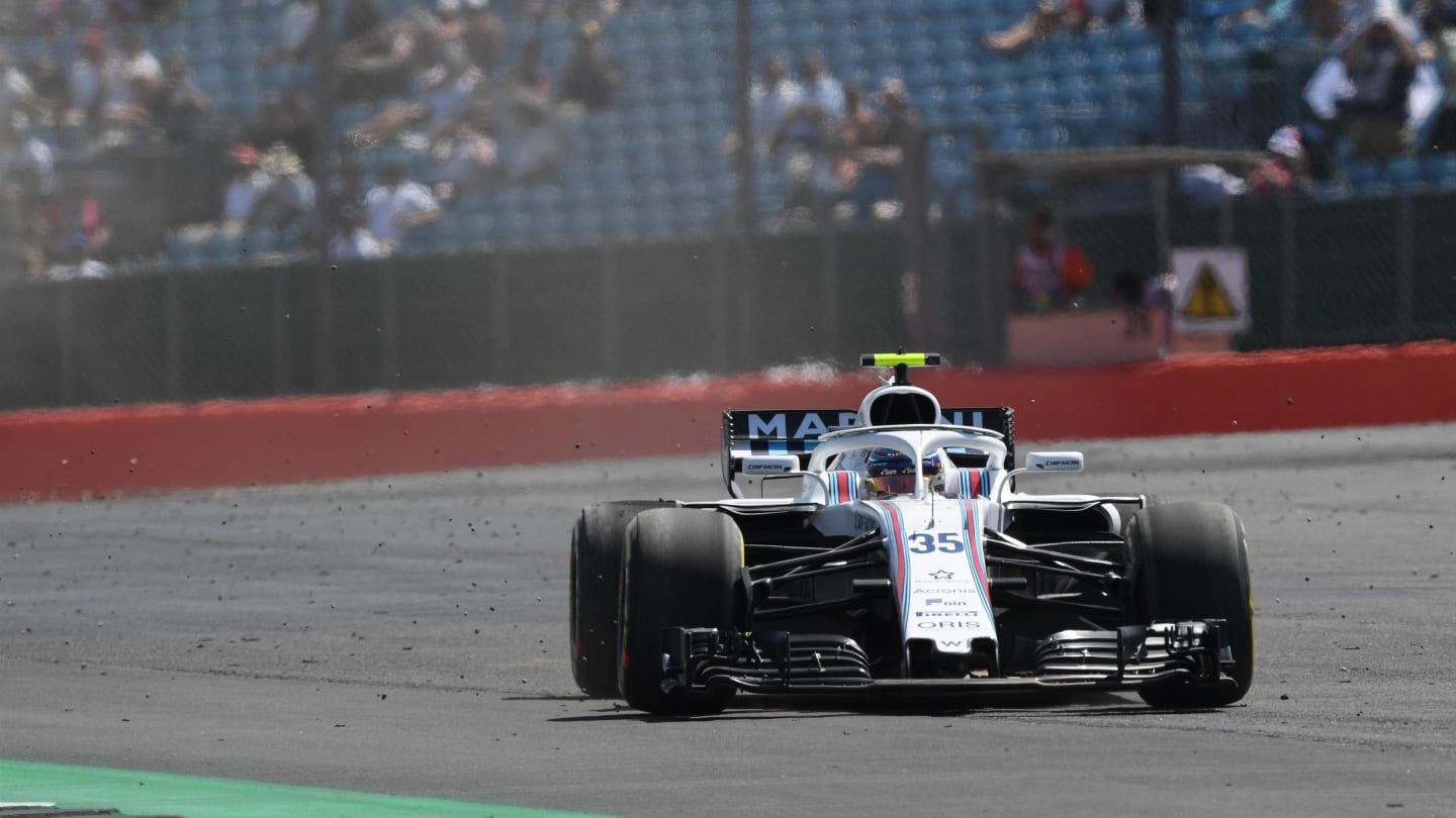 Sergey Sirotkin (RUS) Williams FW41 runs wide at Formula One World Championship, Rd10, British