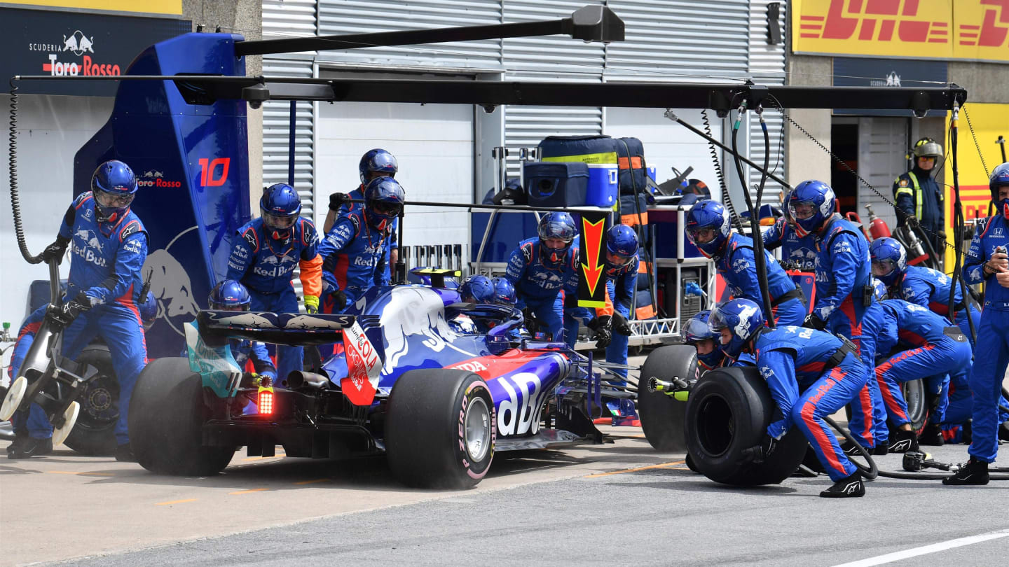 Pierre Gasly (FRA) Scuderia Toro Rosso STR13 pit stop at Formula One World Championship, Rd7, Canadian Grand Prix, Race, Montreal, Canada, Sunday10 June 2018. © Mark Sutton/Sutton Images