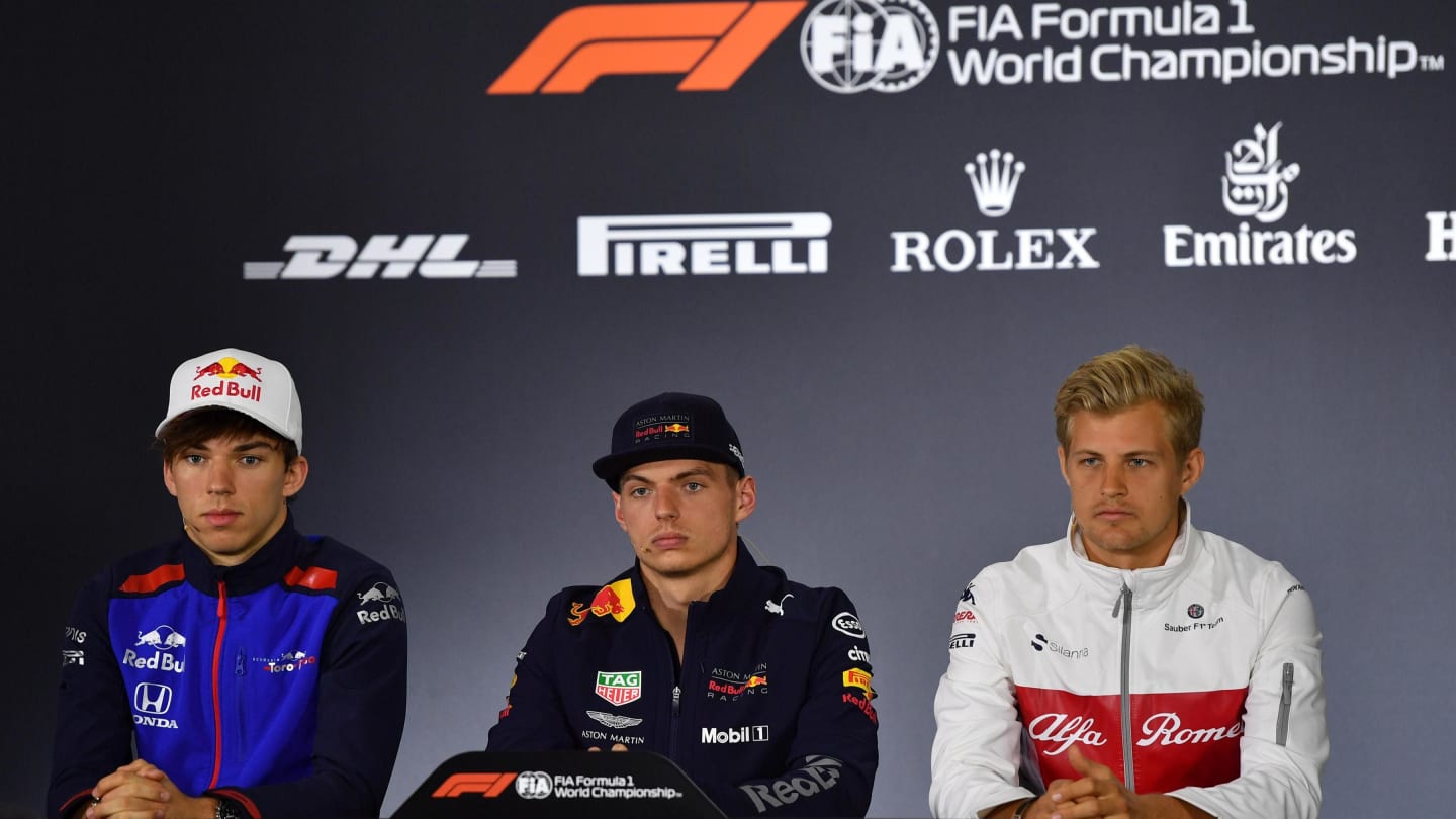 (L to R): Pierre Gasly (FRA) Scuderia Toro Rosso, Max Verstappen (NED) Red Bull Racing and Marcus Ericsson (SWE) Alfa Romeo Sauber F1 Team in the Press Conference at Formula One World Championship, Rd3, Chinese Grand Prix, Preparations, Shanghai, China, T