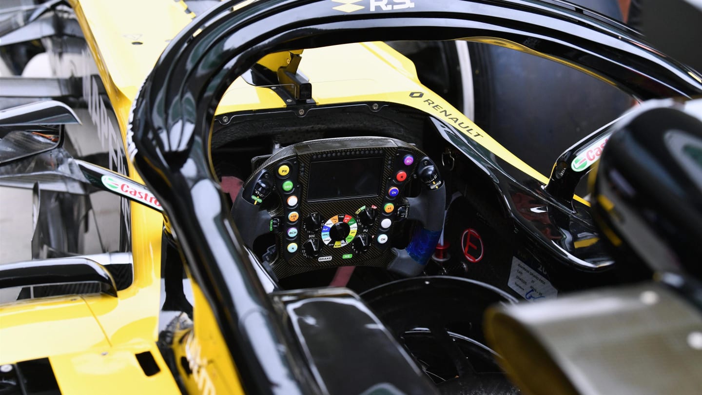 Renault Sport F1 Team RS18 steering wheel at Formula One World Championship, Rd3, Chinese Grand Prix, Preparations, Shanghai, China, Thursday 12 April 2018. © Mark Sutton/Sutton Images
