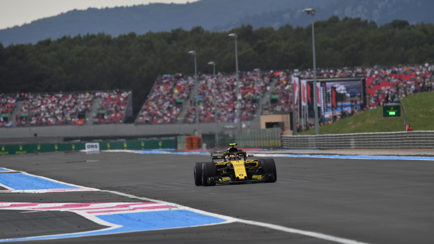 Carlos Sainz jr (ESP) Renault Sport F1 Team RS18 at Formula One World Championship, Rd8, French