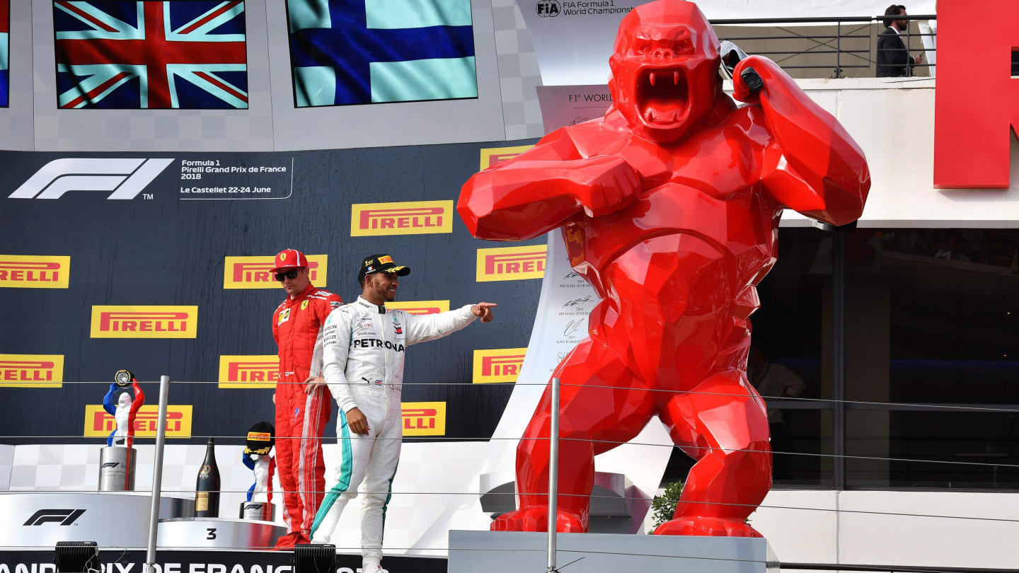 Race winner Lewis Hamilton (GBR) Mercedes-AMG F1 celebrates on the podium at Formula One World