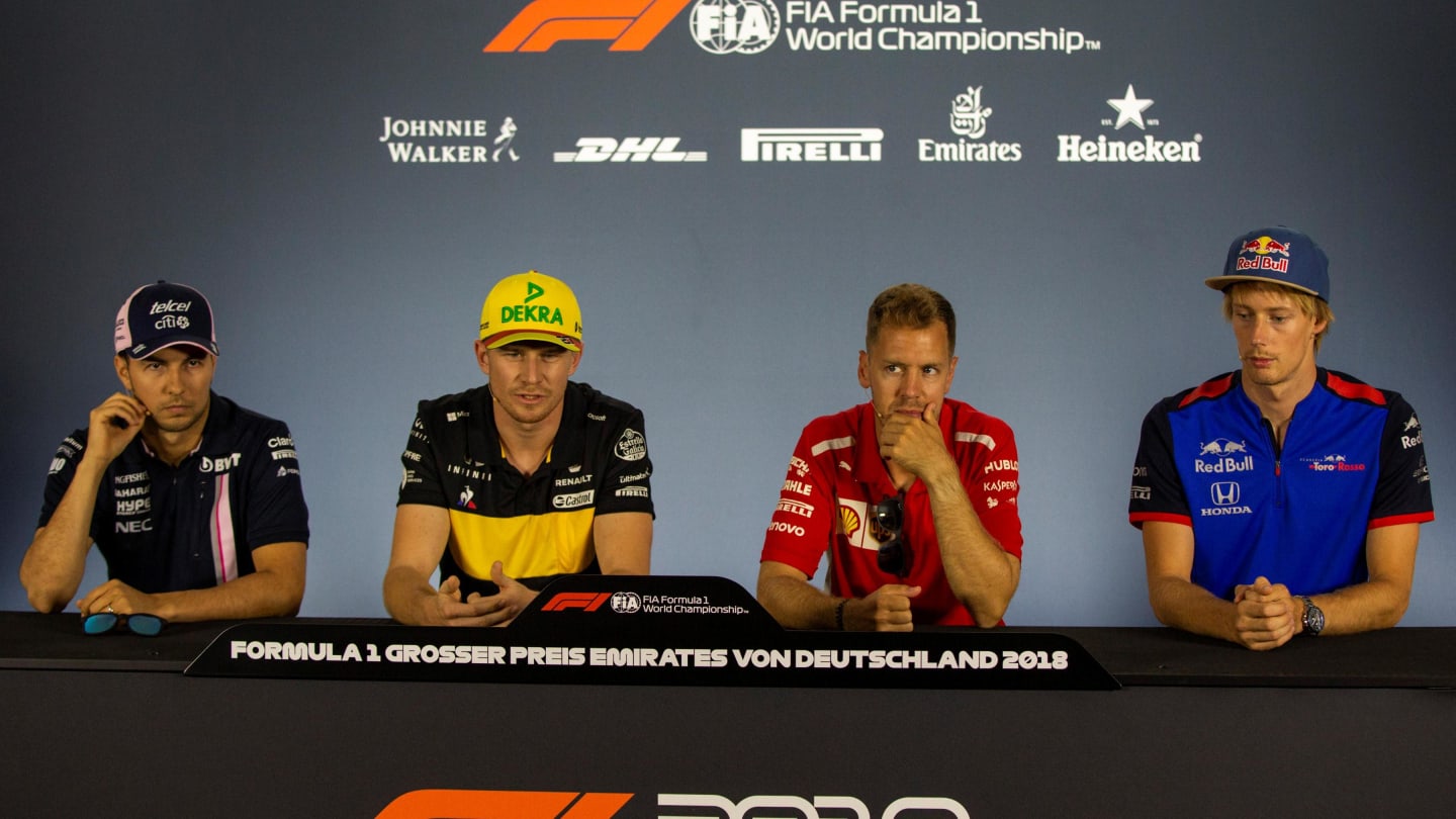 (L to R): Sergio Perez (MEX) Force India, Nico Hulkenberg (GER) Renault Sport F1 Team, Sebastian