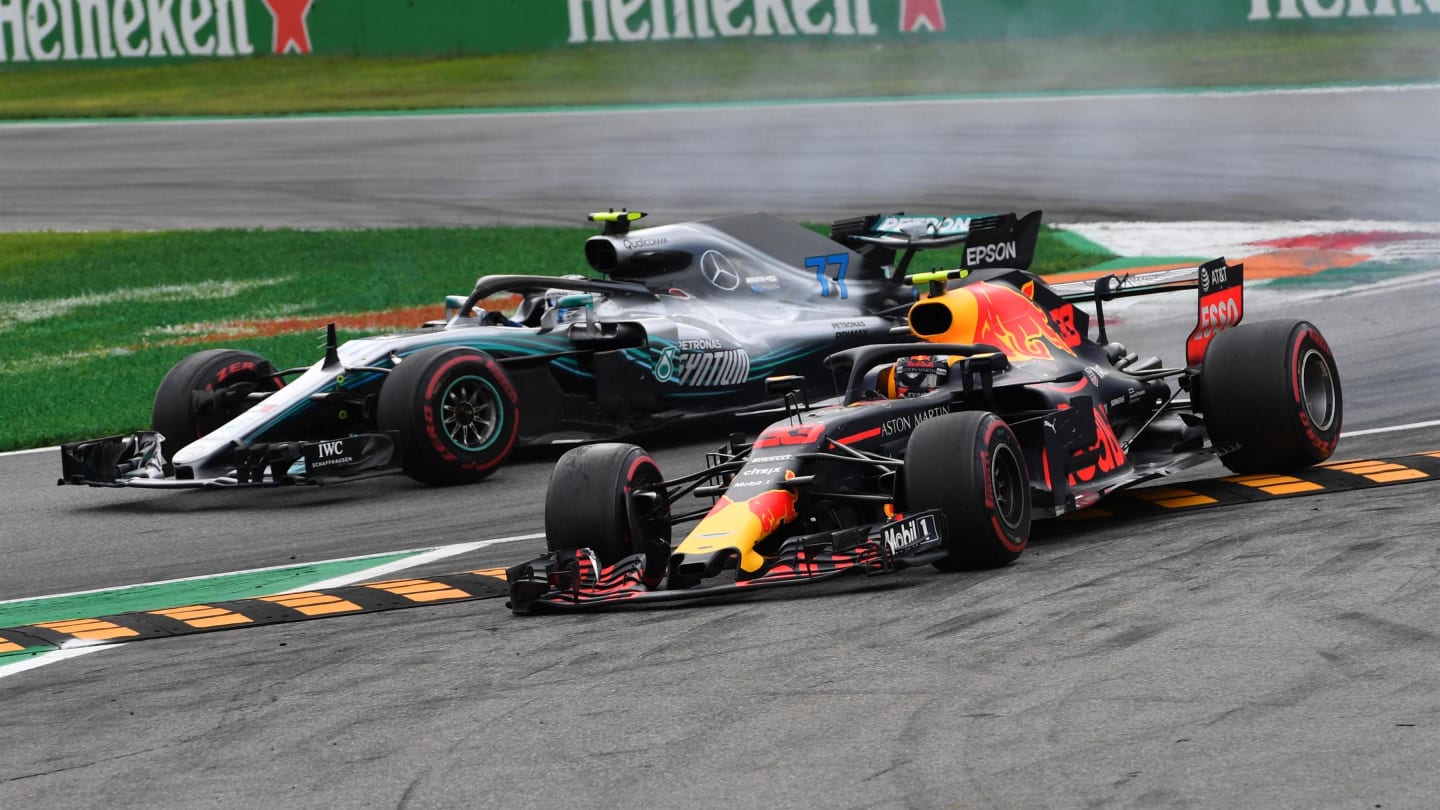 Valtteri Bottas, Mercedes AMG F1 W09 and Daniel Ricciardo, Red Bull Racing RB14 battle at Formula One World Championship, Rd14, Italian Grand Prix, Race, Monza, Italy, Sunday 2 September 2018. © Jerry Andre/Sutton Images