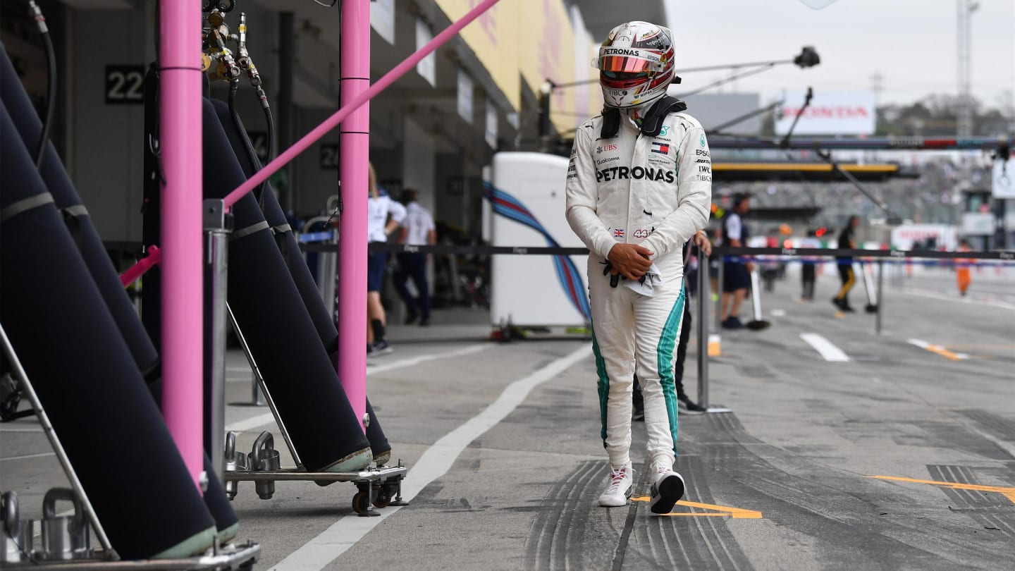 Lewis Hamilton, Mercedes AMG F1 at Formula One World Championship, Rd17, Japanese Grand Prix,