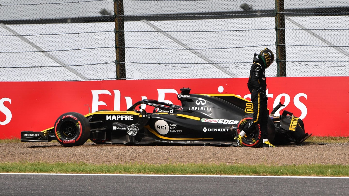 Nico Hulkenberg, Renault Sport F1 Team R.S. 18 crashed in FP3 at Formula One World Championship, Rd17, Japanese Grand Prix, Qualifying, Suzuka, Japan, Saturday 6 October 2018.