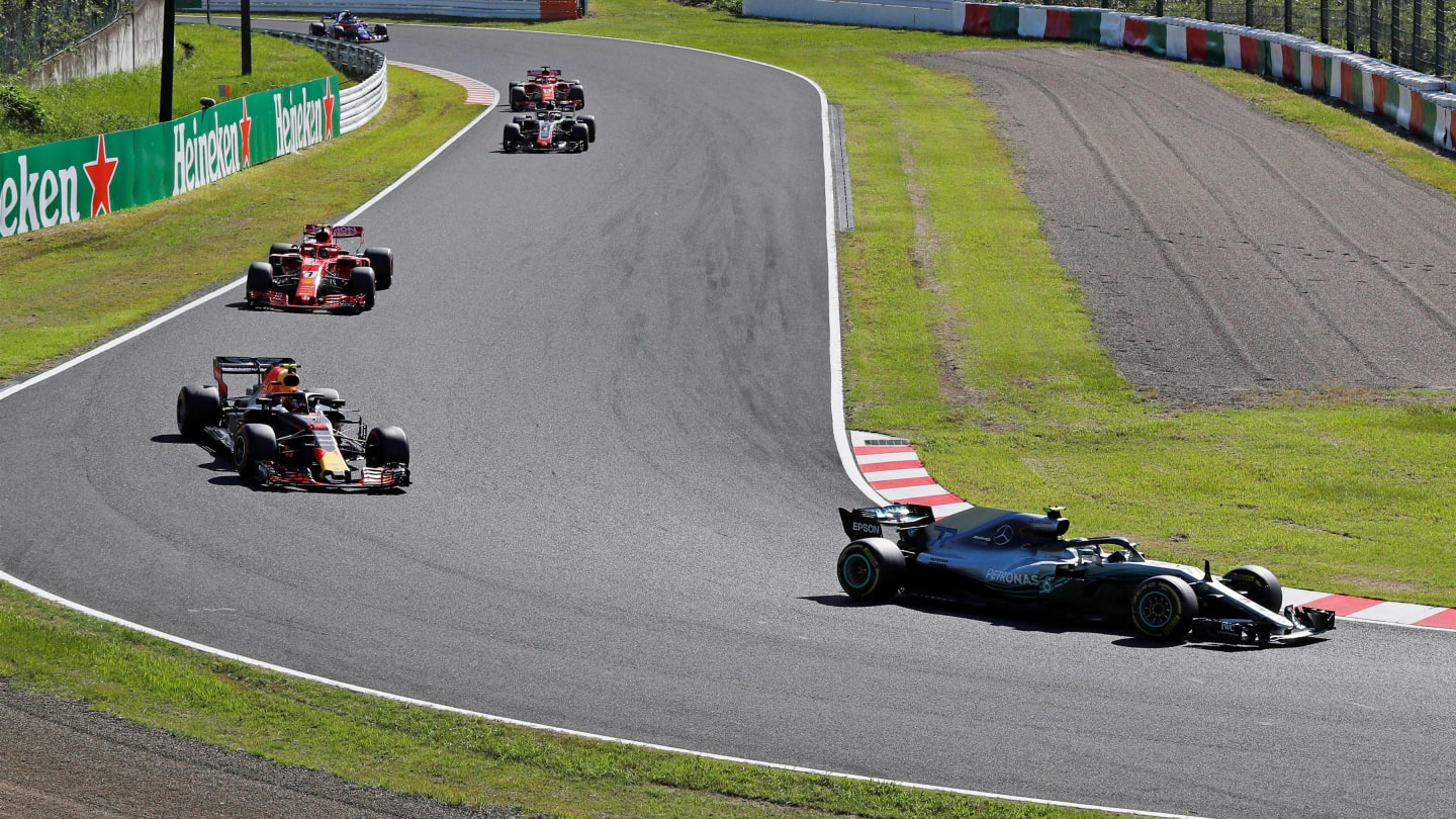 Valtteri Bottas, Mercedes AMG F1 W09 EQ Power+ leads Max Verstappen, Red Bull Racing RB14 at