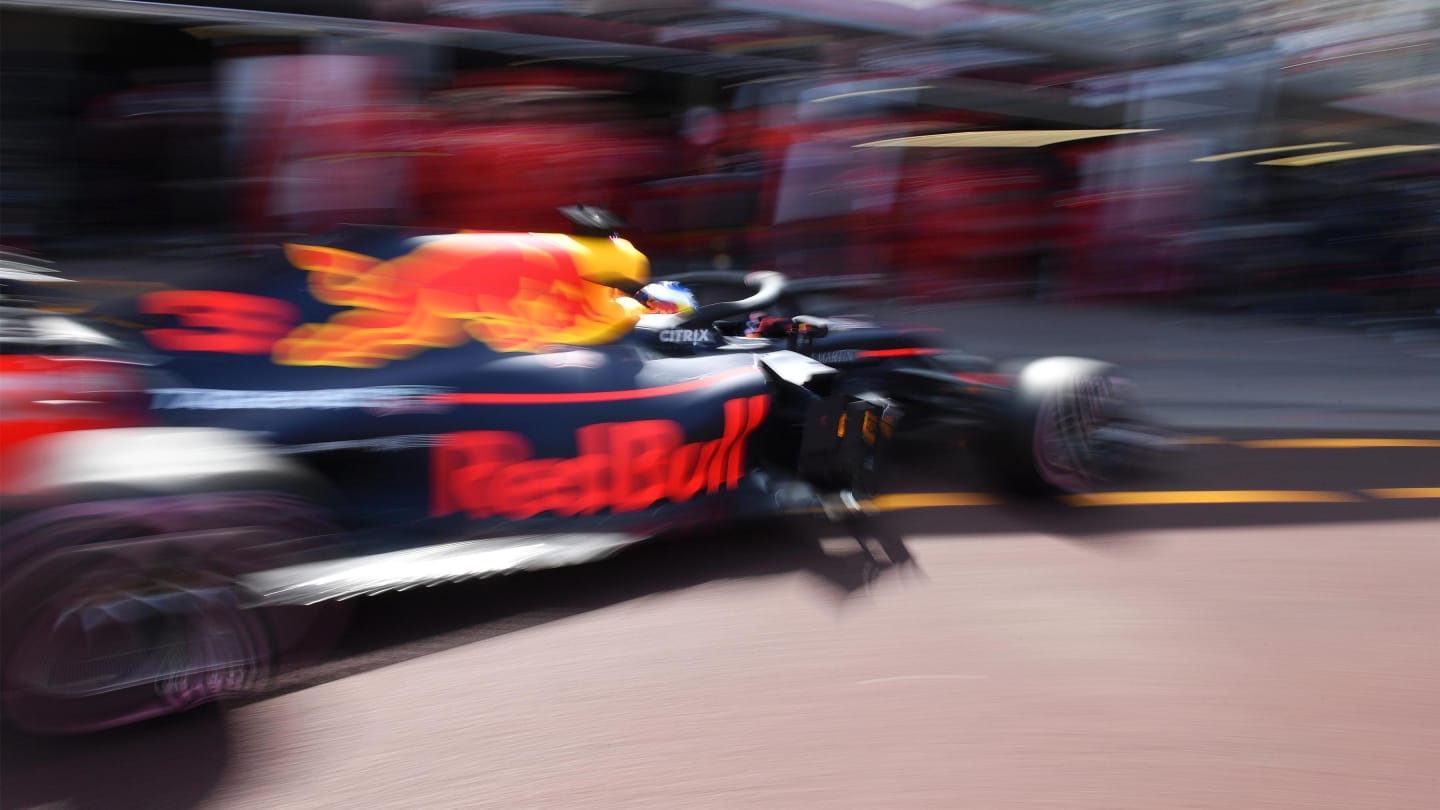 Daniel Ricciardo (AUS) Red Bull Racing RB14 at Formula One World Championship, Rd6, Monaco Grand Prix, Qualifying, Monte-Carlo, Monaco, Saturday 26 May 2018. © Mark Sutton/Sutton Images