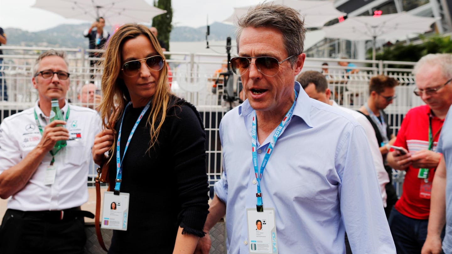 Hugh Grant (GBR) and wife Anna Eberstein, at Formula One World Championship, Rd6, Monaco Grand Prix, Race, Monte-Carlo, Monaco, Sunday 27 May 2018. © Zak Mauger/LAT/Sutton Images